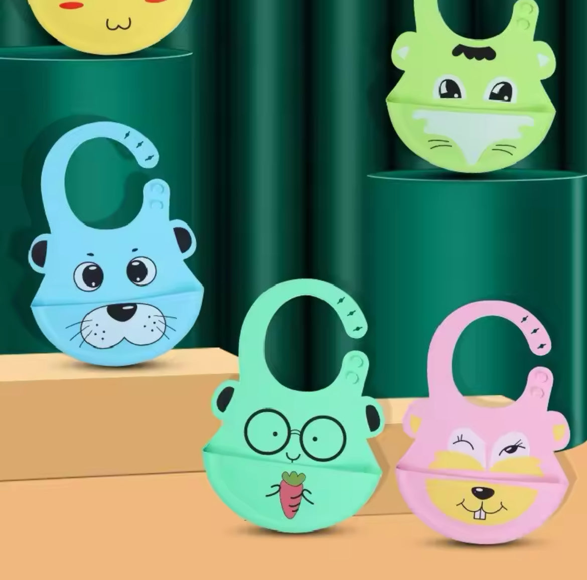 Bavoir En Silicone Souple Et Imperméable Pour Bébé Imprimé Dessin Animé Mignon Garçons Et Filles 1 Pièce