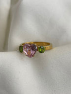 Bague “Trio Scintillant” – Rose & Émeraude ✨