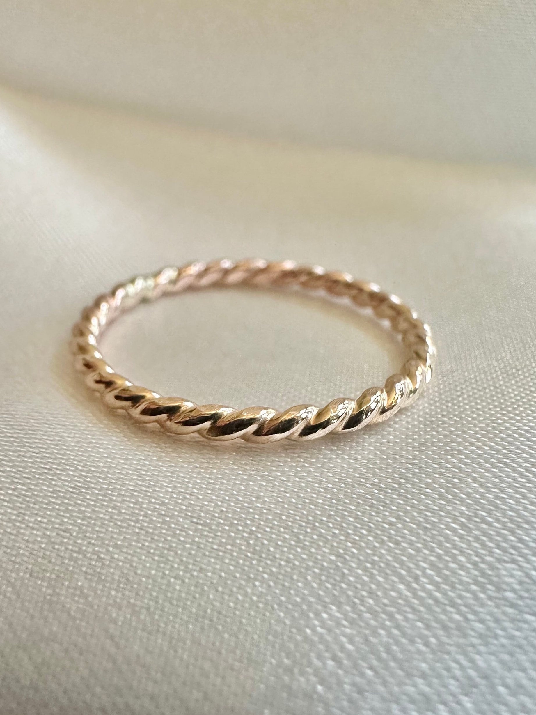 Bague Torsadée Remplie Dainty Bagues Simples